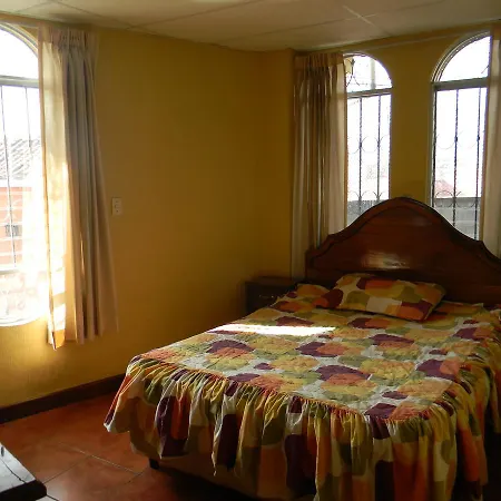 Casa Xelaju Apartments Quetzaltenango Exterior photo