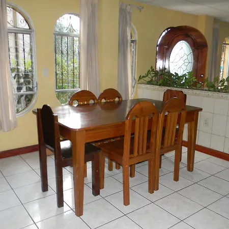 Casa Xelaju Apartments Quetzaltenango Exterior photo